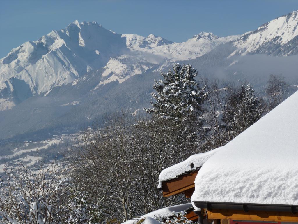 לינה וארוחת בוקר קראנס-מונטנה Chalet Des Alpes מראה חיצוני תמונה