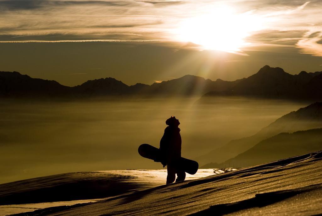 Chalet Des Alpes - Sunset View - קראנס-מונטנה מראה חיצוני תמונה