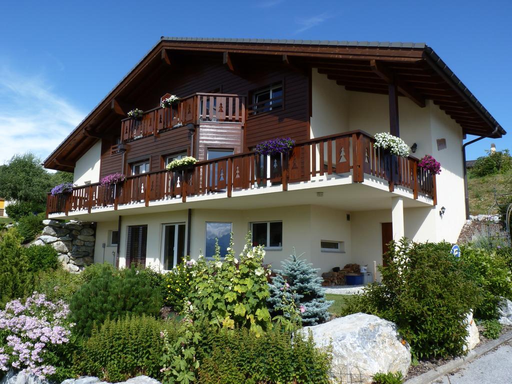 Chalet Des Alpes - Sunset View - קראנס-מונטנה מראה חיצוני תמונה