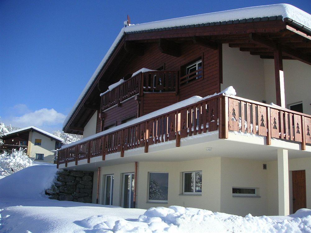 לינה וארוחת בוקר קראנס-מונטנה Chalet Des Alpes מראה חיצוני תמונה